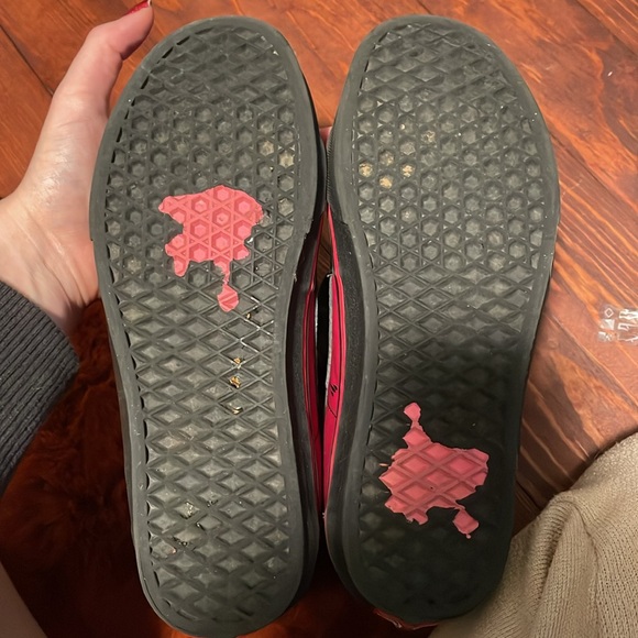 Vans Leather Marvel Deadpool Sk8 Hi High Top Vans - Picture 3 of 4